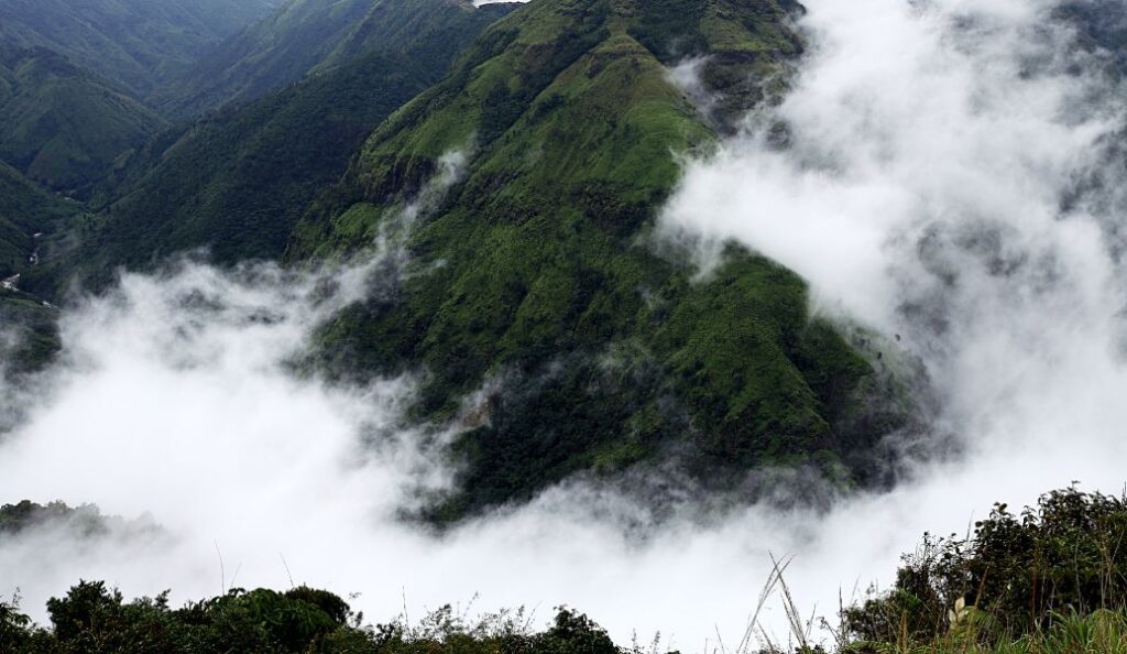 Best Meghalaya Tour Package by Trippin